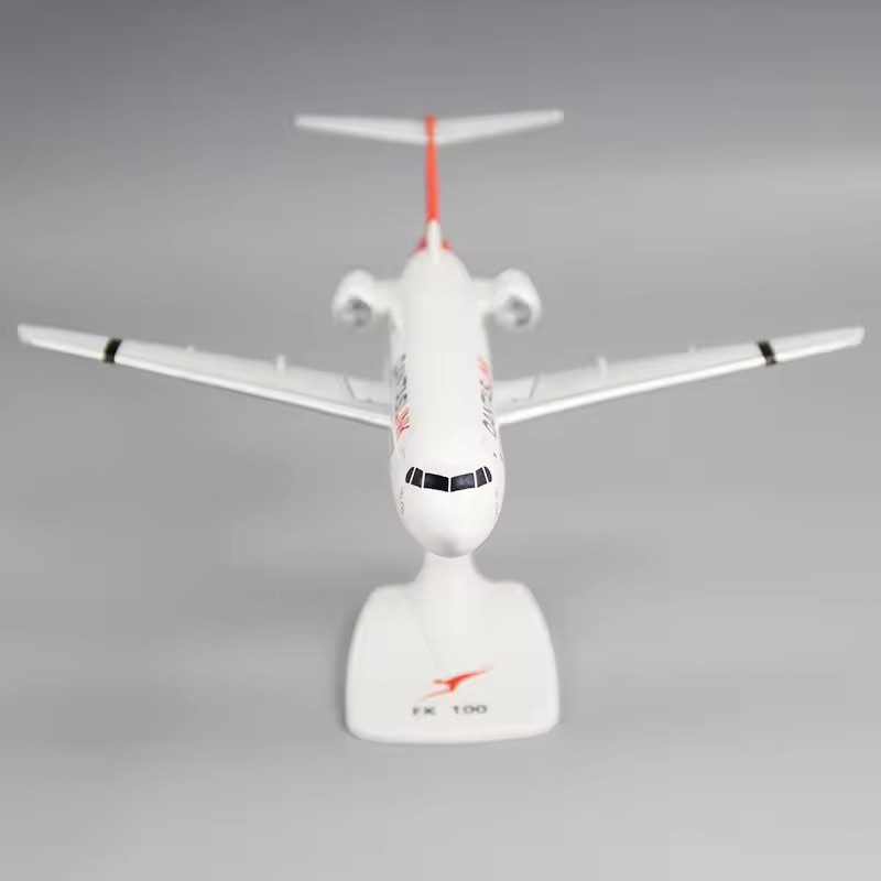New 1:100 Scale Fokker FK-100  - Model Airplane Plastic 评论和价格